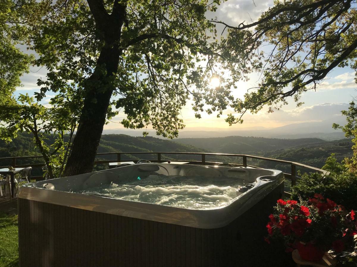 Agriturismo Borgo Nuovo Di Mulinelli Arezzo Eksteriør bilde
