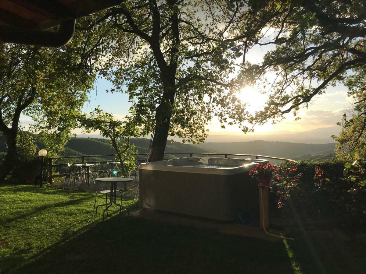 Agriturismo Borgo Nuovo Di Mulinelli Arezzo Eksteriør bilde